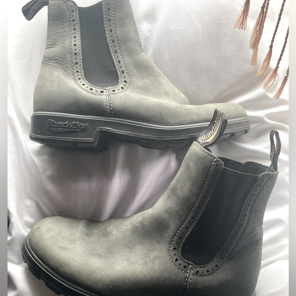 Rare Blundstone 1351 series Womens/Mens boots Women’s Size 8/Mens Size 5.5